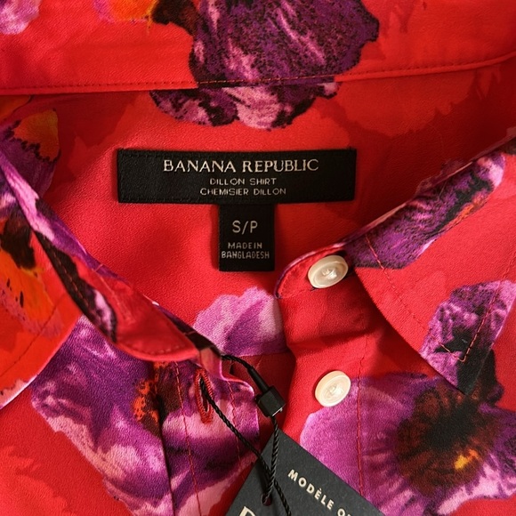 NWT Banana Republic Dillon blouse, long sleeve button up, vibrant, poppy pattern - Picture 6 of 7